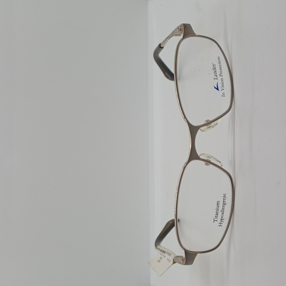 NWT MEN'S LEADER IN VISON PROTECTION EYEGLASS FRAMES 700 PEWTER